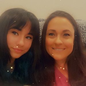 Meet your Posher, Deena